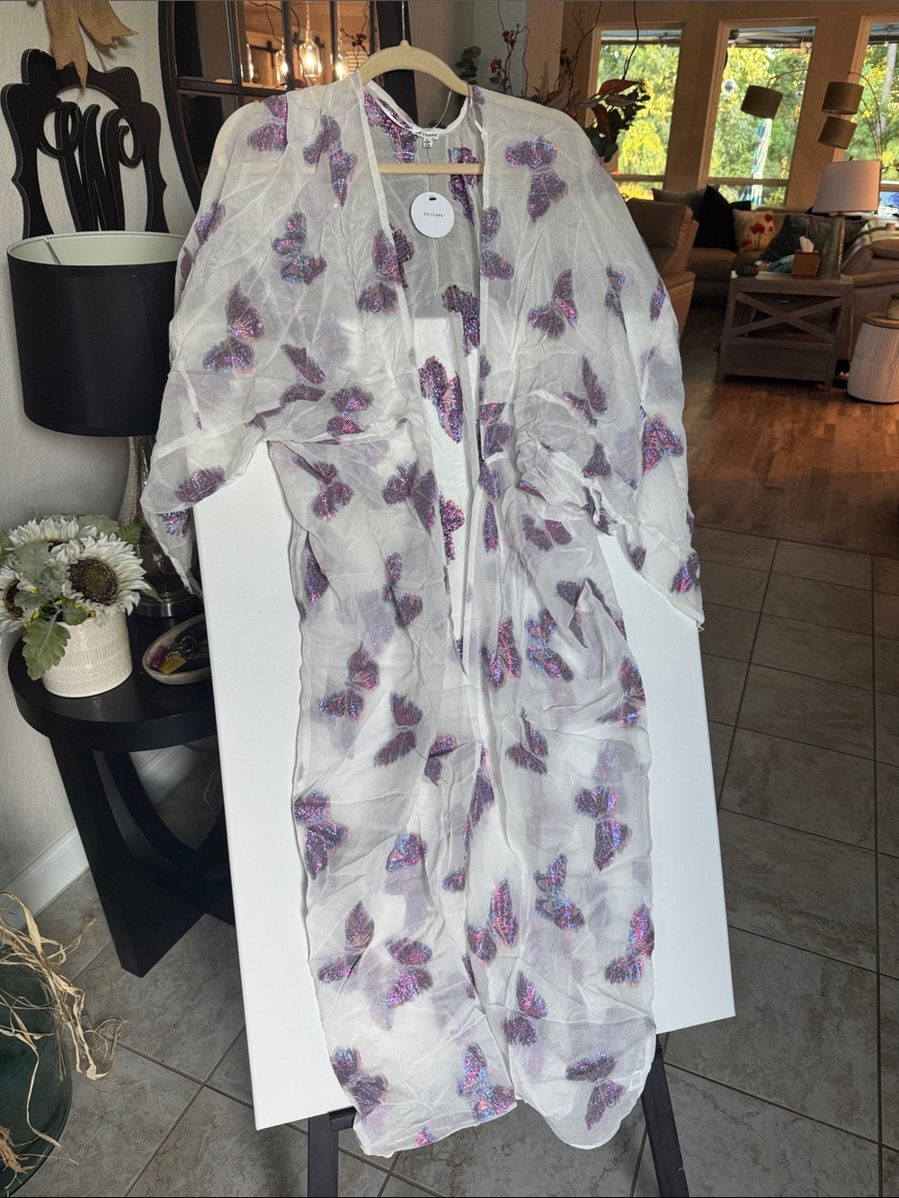 En Crème Sheer White Butterfly Embroidered Kimono Jacket